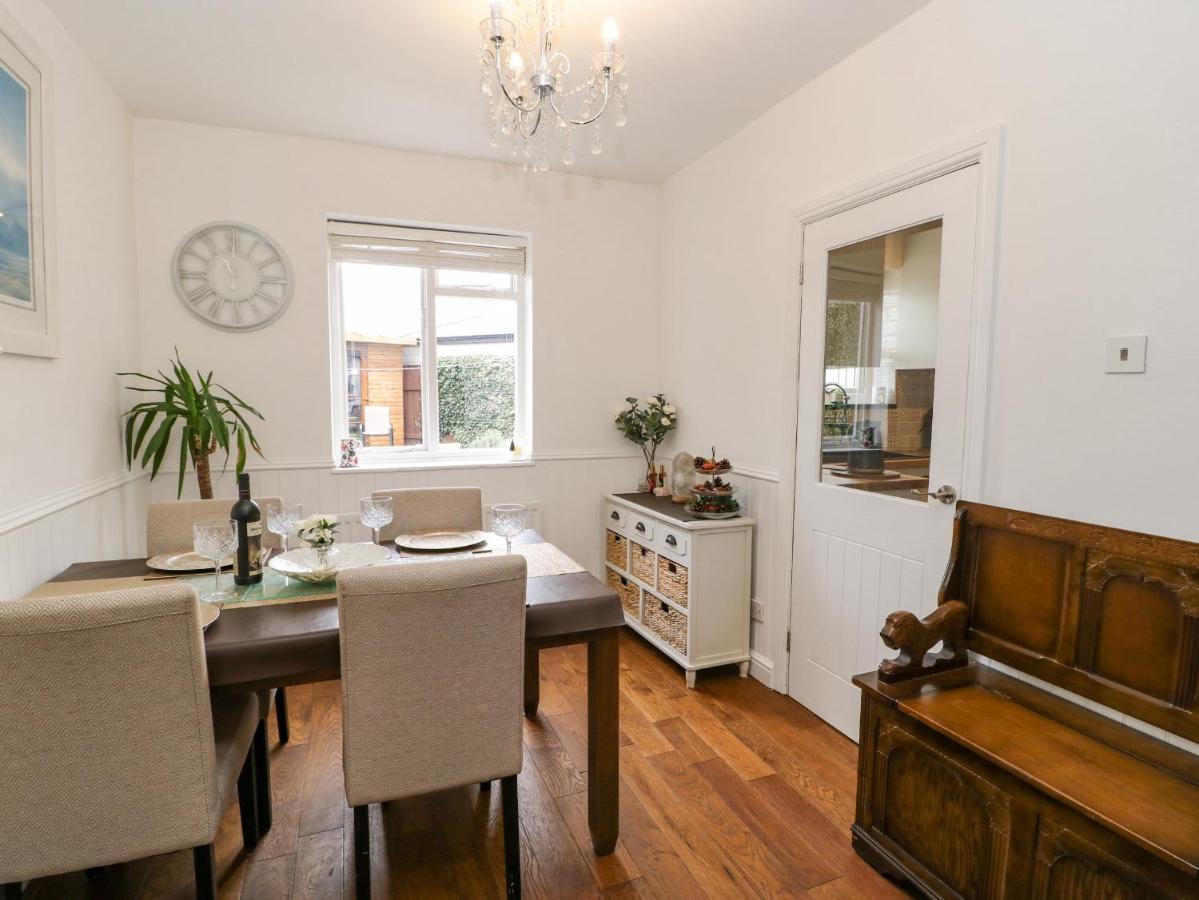 2 Hartburn Road Villa North Shields Bagian luar foto