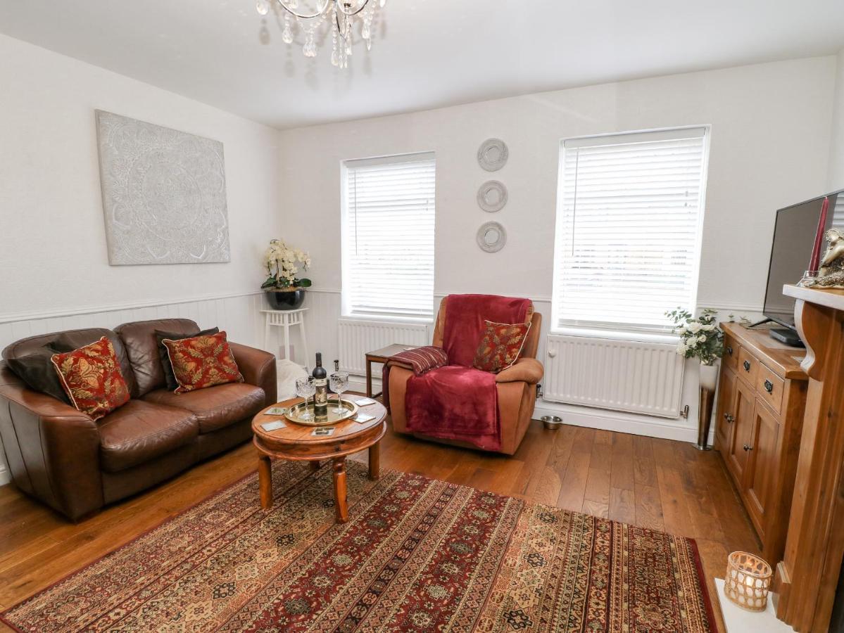 2 Hartburn Road Villa North Shields Bagian luar foto